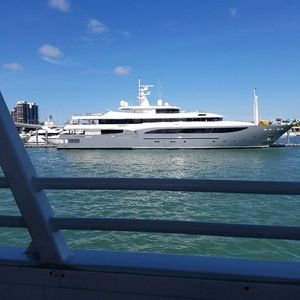 Meet your Posher, Robert